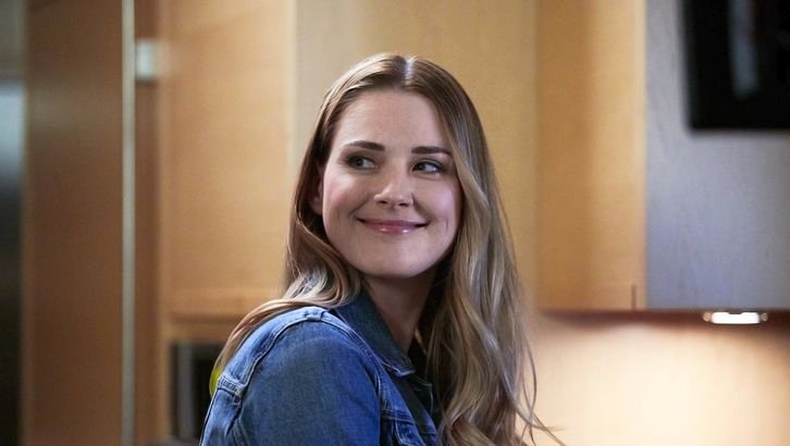 Photo from the movie Love in Store