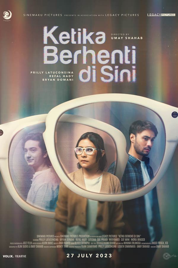 L'affiche du film Ketika Berhenti di Sini