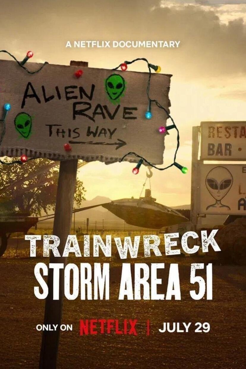 L'affiche du film Trainwreck: Storm Area 51