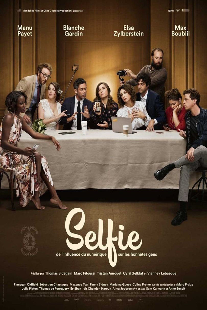 L'affiche du film Selfie