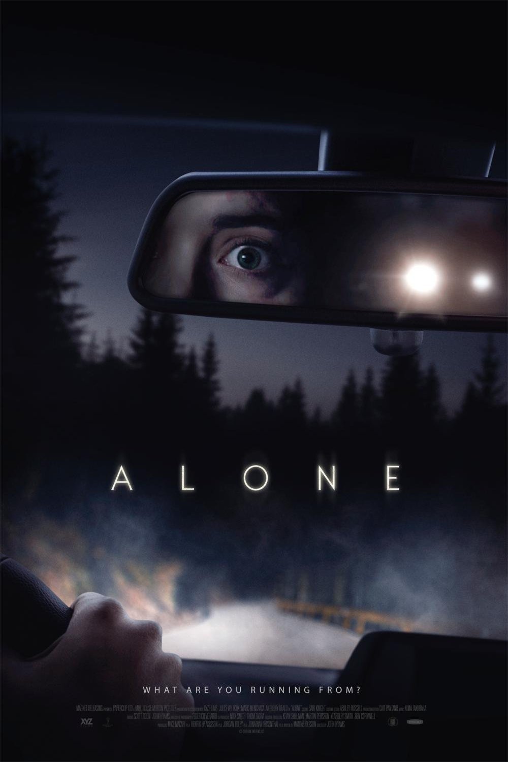 Poster of the movie Alone