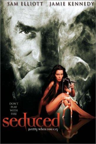 L'affiche du film Seduced: Pretty When You Cry