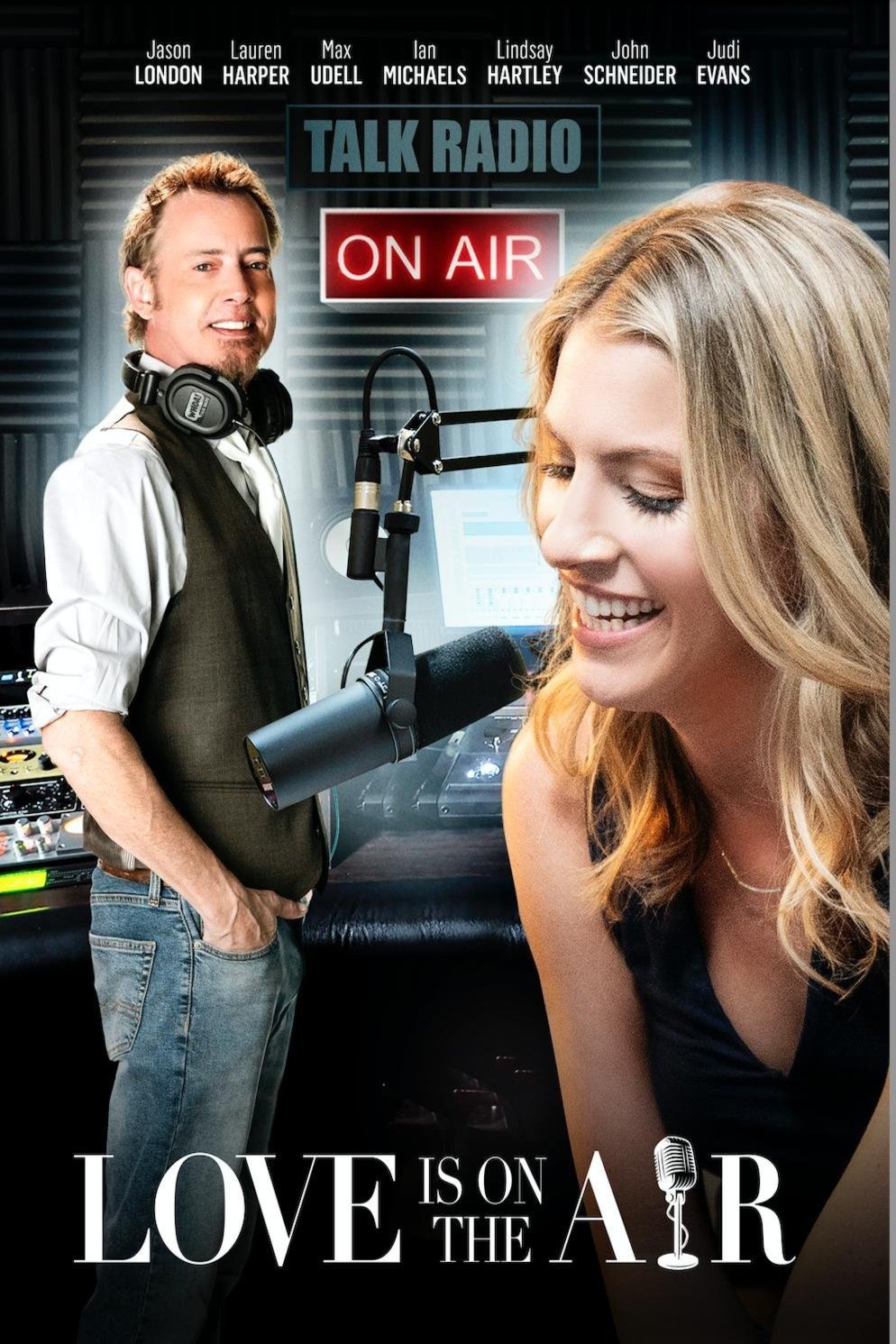 L'affiche du film Love Is on the Air
