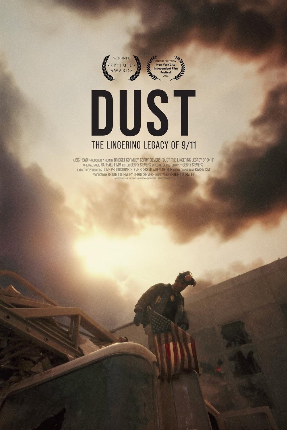 L'affiche du film DUST: The Lingering Legacy of 9/11