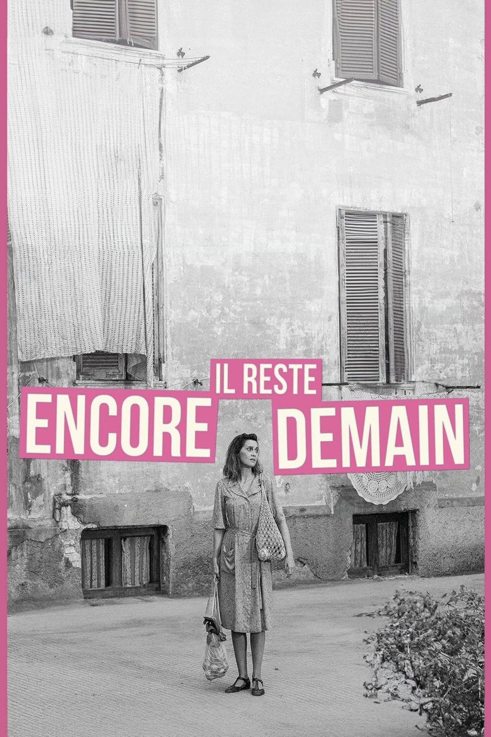 L'affiche du film Il reste encore demain