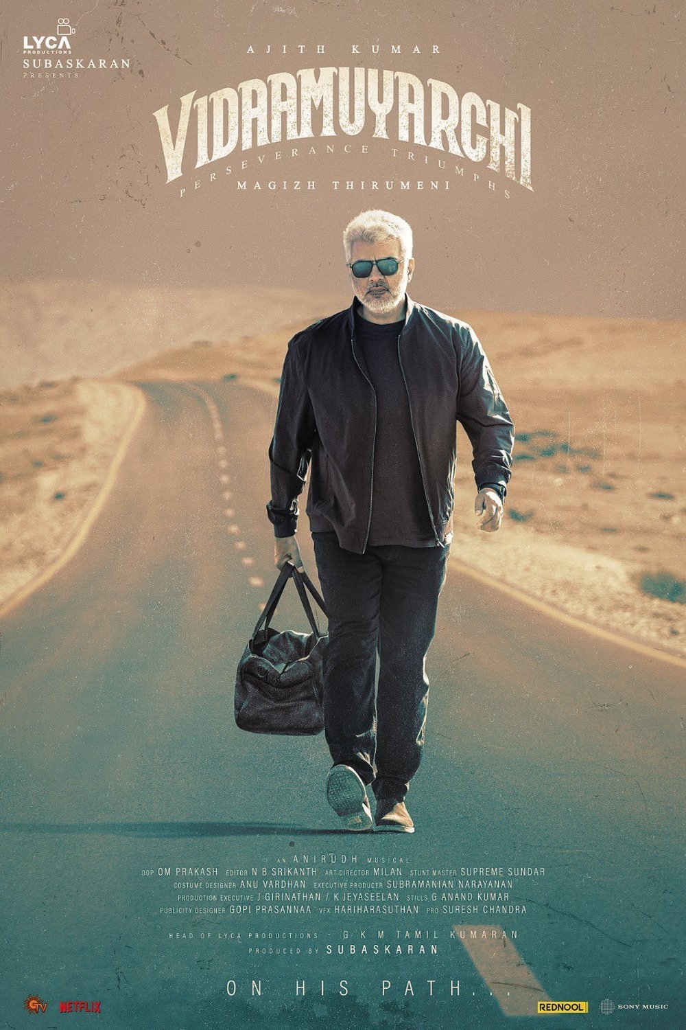 L'affiche du film VidaaMuyarchi